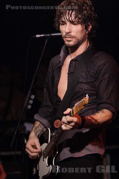 JULIETTE AND THE LICKS - 2006-10-20 - PARIS - Trabendo - 
